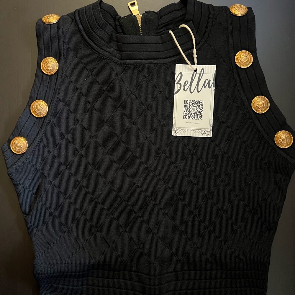 Elegant Gold One-Shoulder Mini Dress - Picture 6 of 15